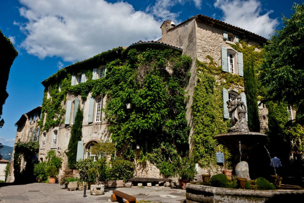 Saignon, l'un des plus beaux villages du Luberon